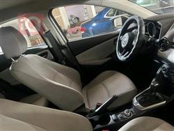 تۆیۆتا یارس